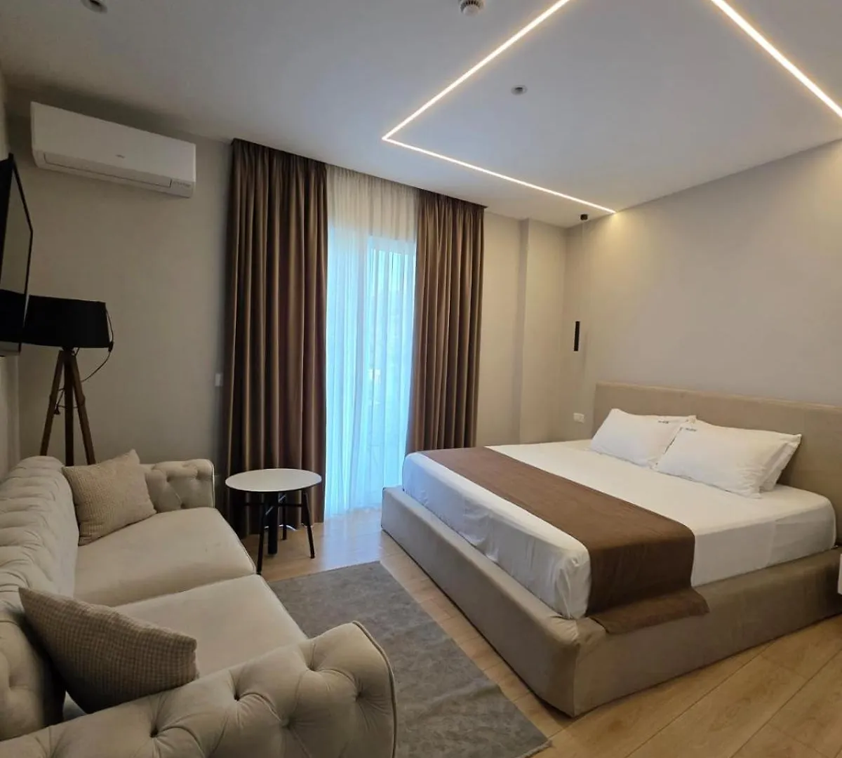 ****  Radhimë Orik Hotel & Spa אלבניה